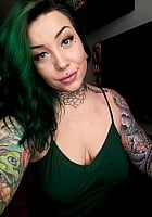 Dahlia Dee